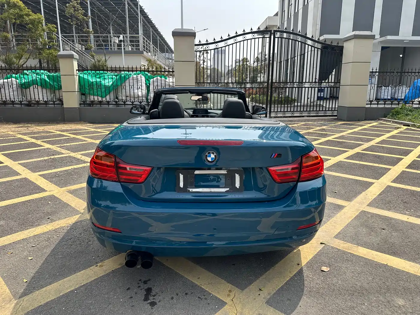 BMW 4 Series 2016 420i Convertible Design Package фото 10