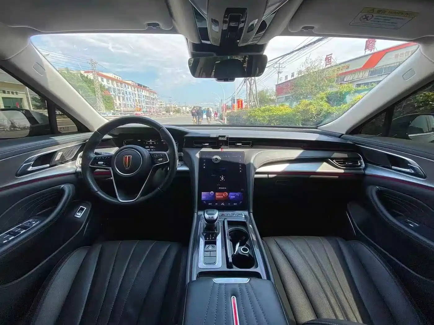Hongqi H5 2022 Classic 1.5T DCT Flag Rhythm Edition фото 5