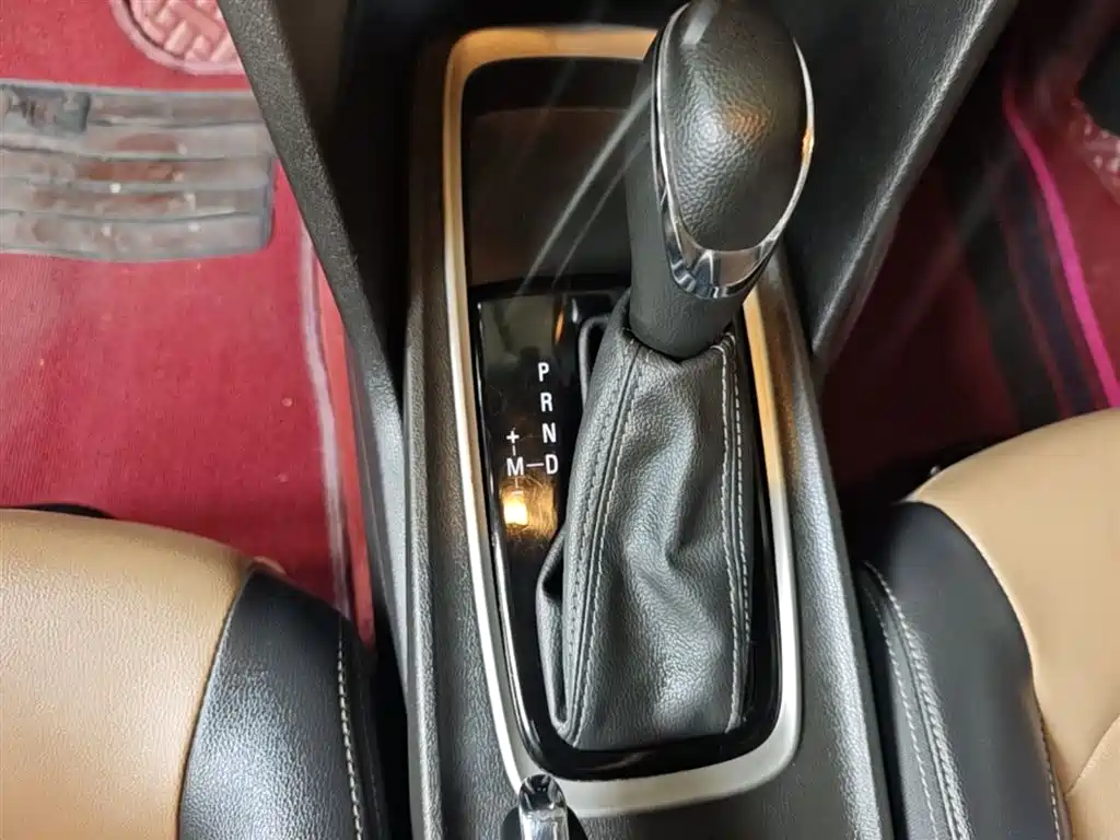 Chevrolet Monza 2020 320 Auto Comfort Edition фото 14
