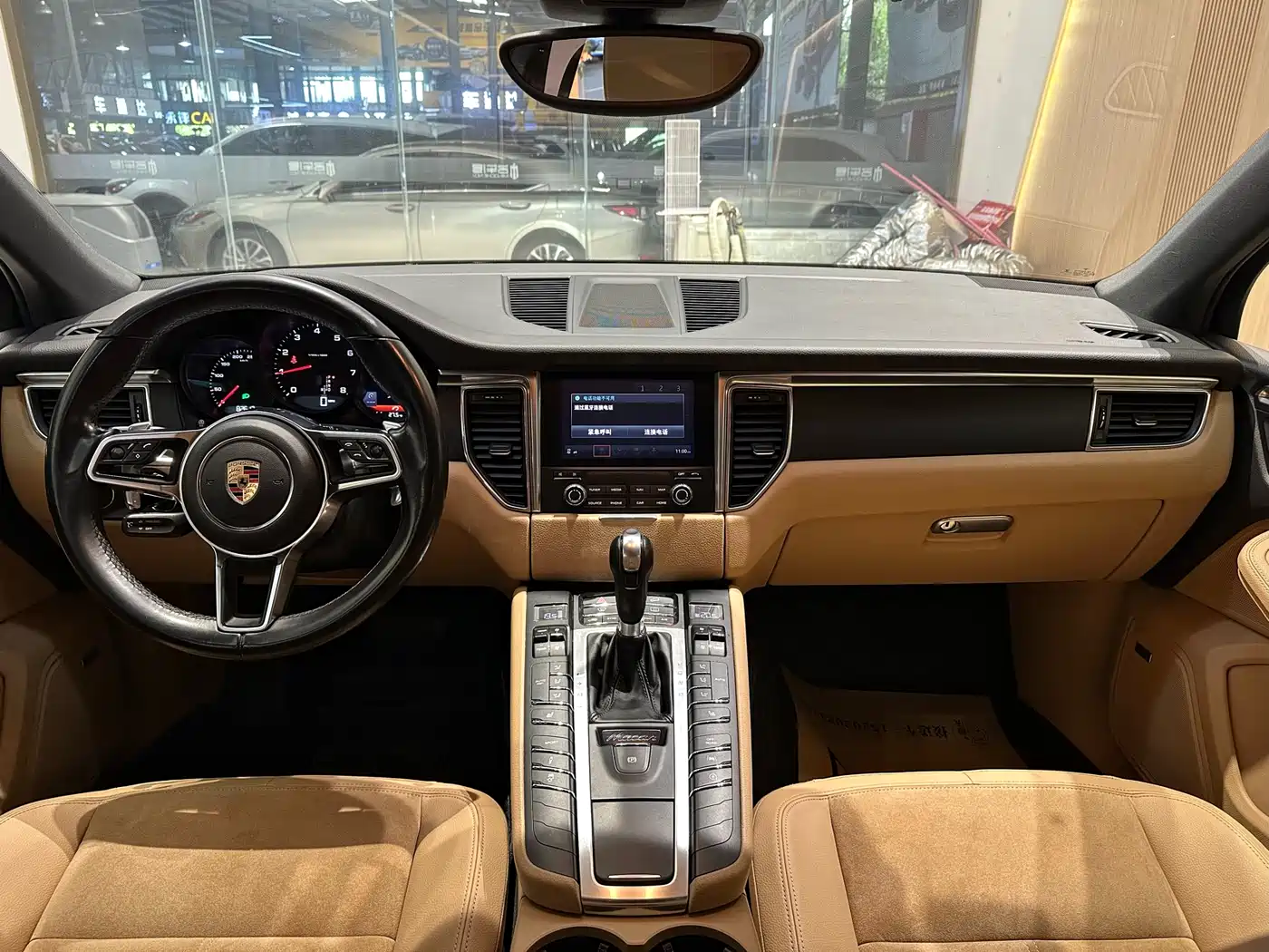 Porsche Macan 2017 Macan 2.0T фото 18