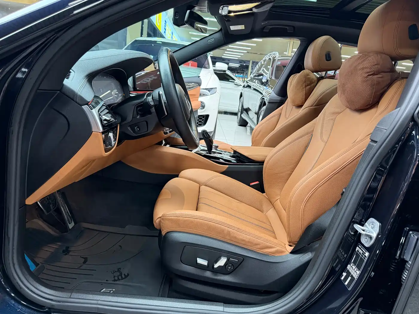 BMW 6 Series GT 2022 Model 630i M Sport Package фото 11