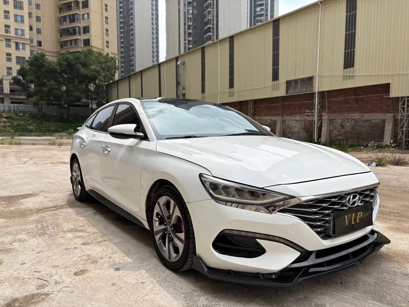 Hyundai Fista 2019 280TGDi Sport Edition China VI фото 2