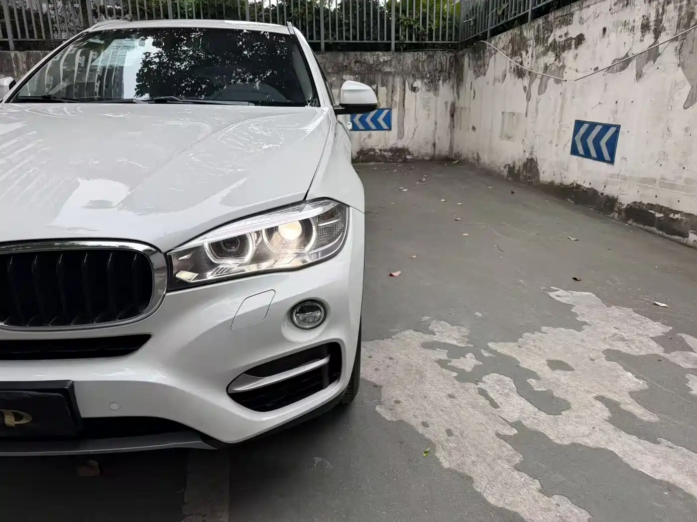 BMW X6 2015 xDrive28i фото 4