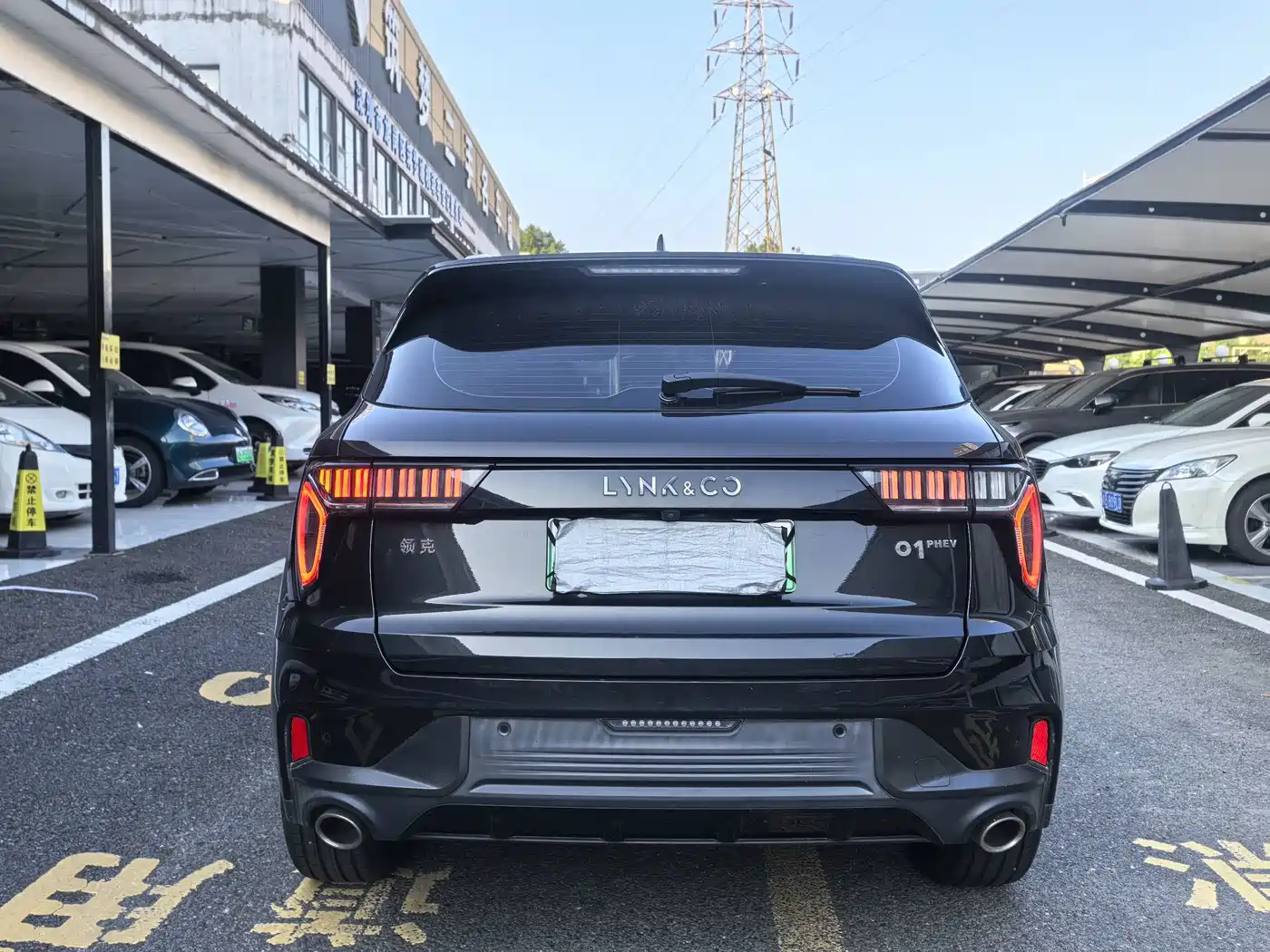 Lynk & Co 01 EM-P 2022 2022 1.5TD PHEV Plus