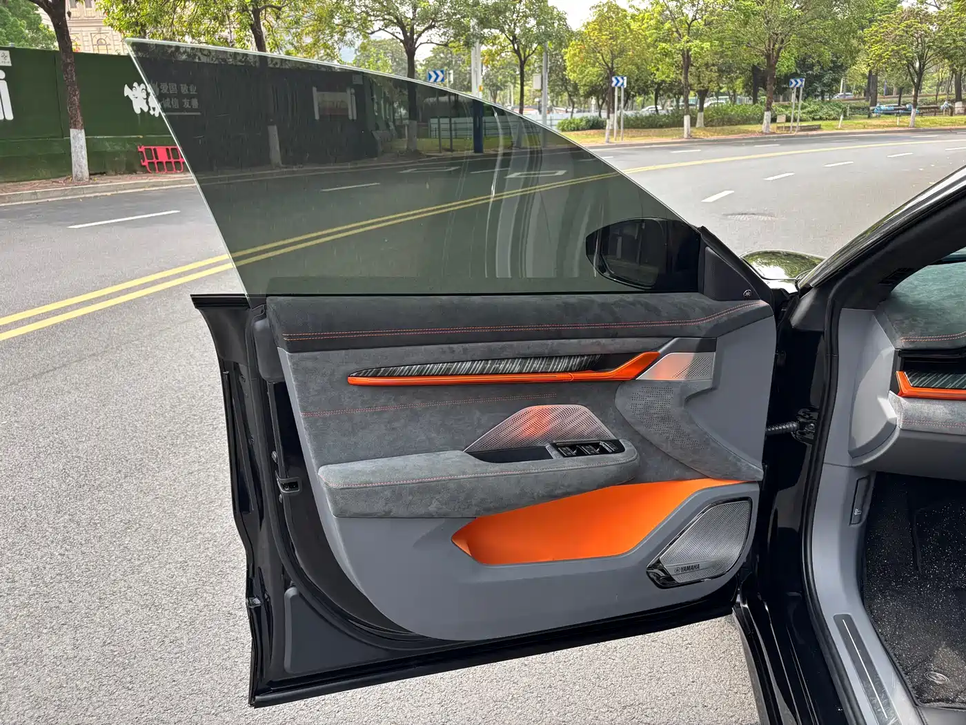 ZEEKR EXTREME KRYPTON 001