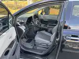 Фото 3 - Toyota Granvia