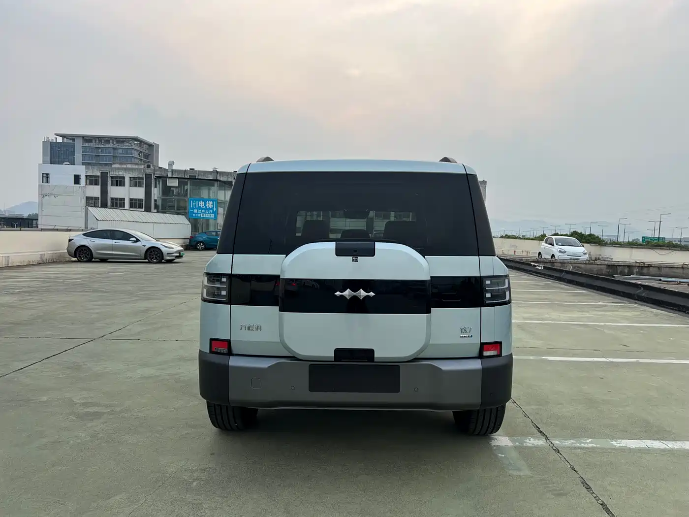 Fang Cheng Bao Titanium 7 2026 2025 2WD Base Model