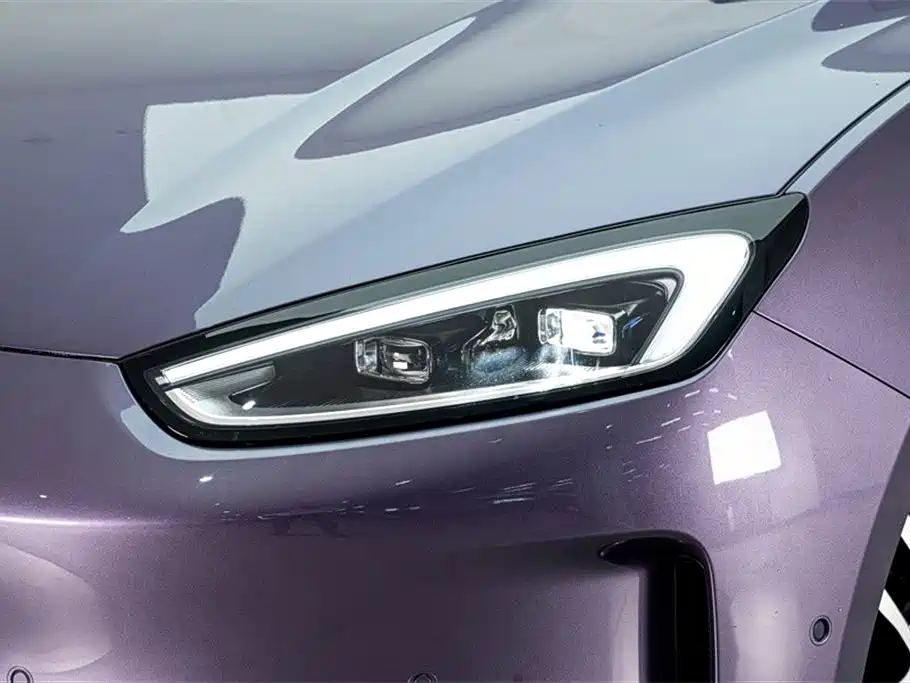 AITO Wenjie AITO M5 2025 Extended Range Ultra AWD фото 4