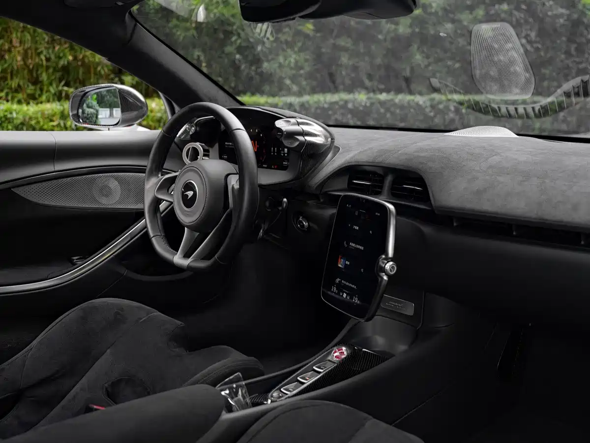 McLaren Artura 2026 2023 3.0T Hybrid Standard