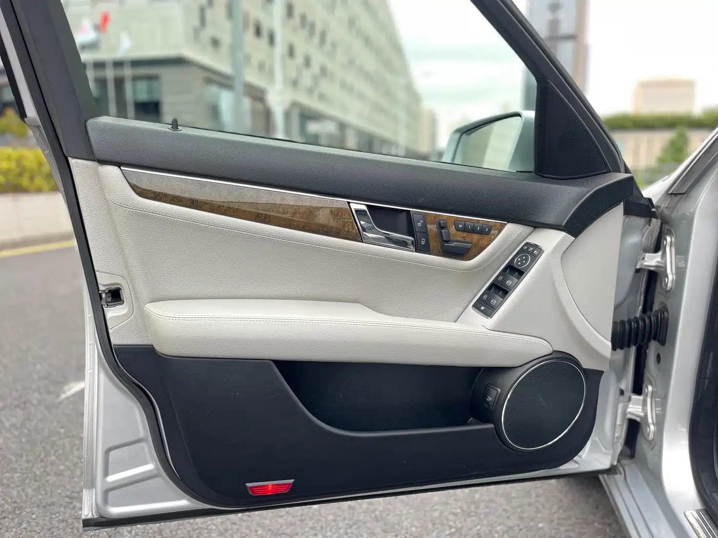 Mercedes-Benz C-Class 2010 C 200K Fashion фото 13
