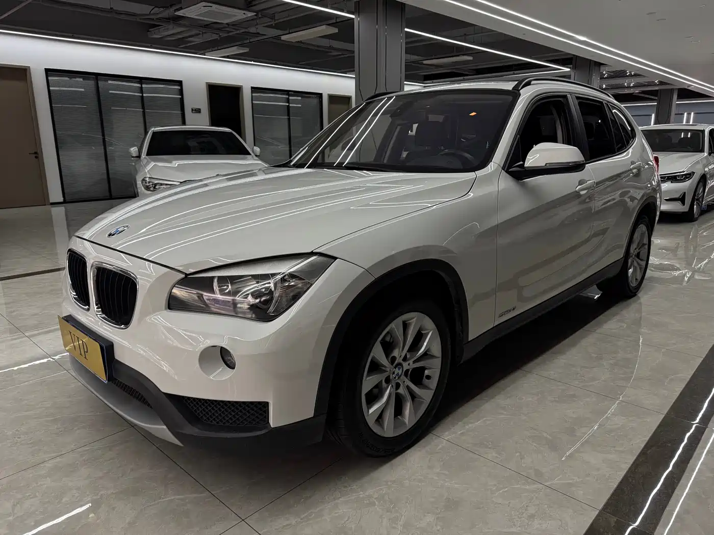 BMW X1 2013 sDrive18i Fashion