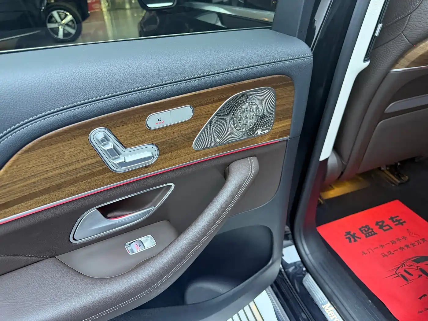 Mercedes-Benz GLS 2022 Second Facelift GLS 450 4MATIC Luxury фото 21