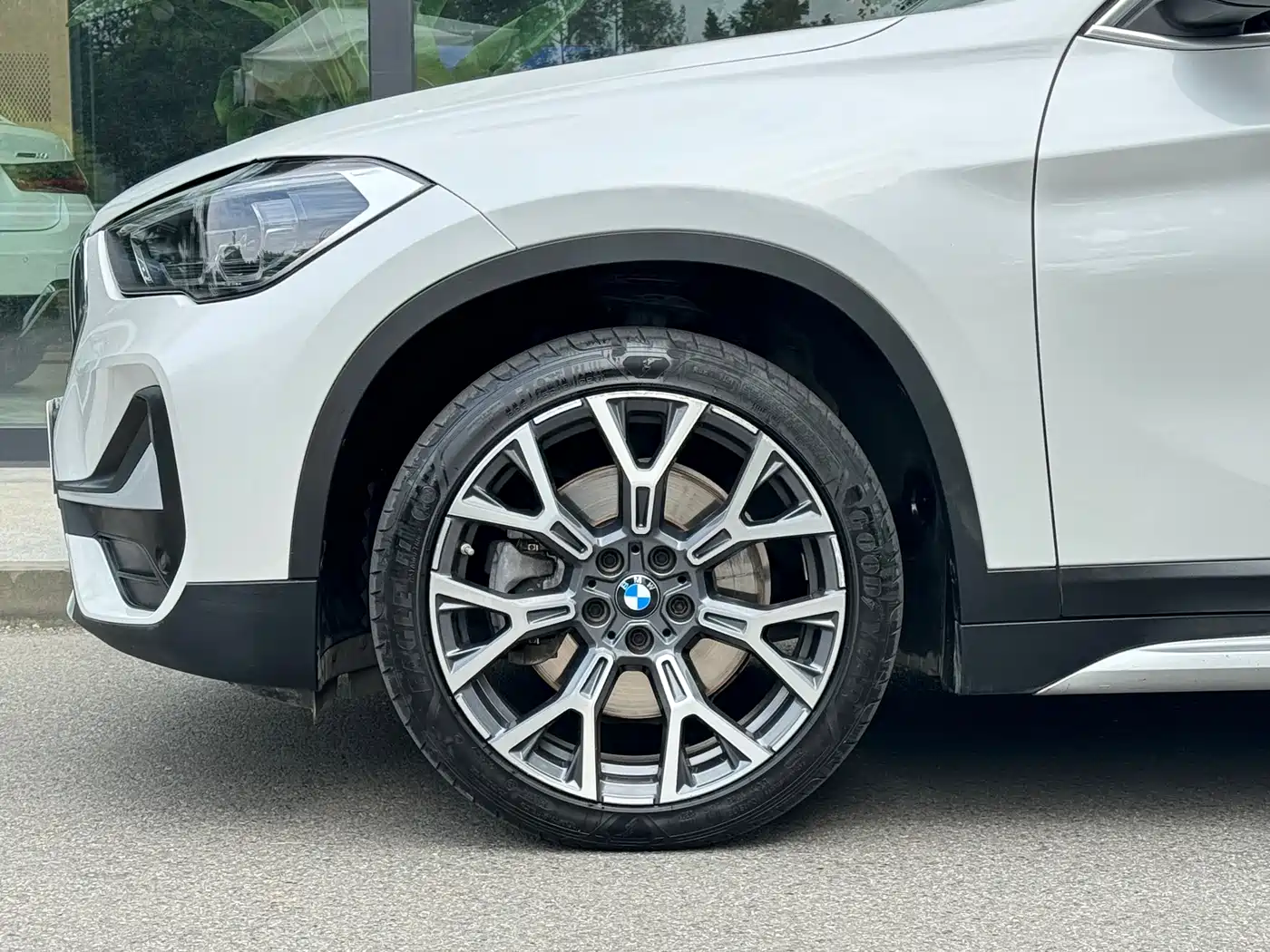 BMW X1 2022 xDrive25Li Premium фото 3