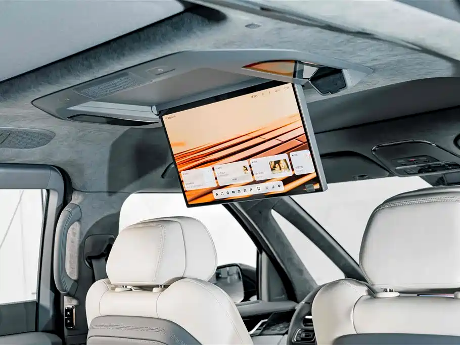 ZEEKR 009 2025 2024 6-seat Executive AWD 108kWh