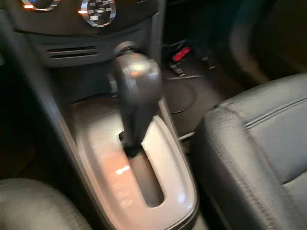 Chevrolet Trax 2014 1.4T Automatic 2WD Comfort фото 14