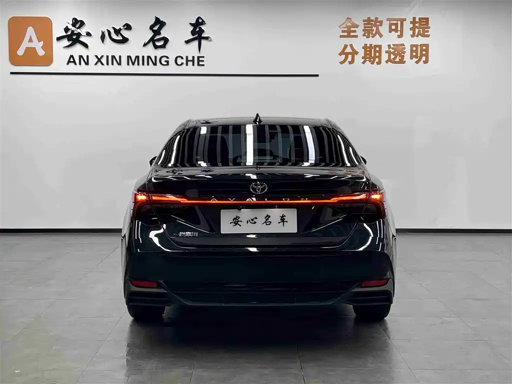 Toyota Avalon 2023 2.0L Aspiration Edition фото 4