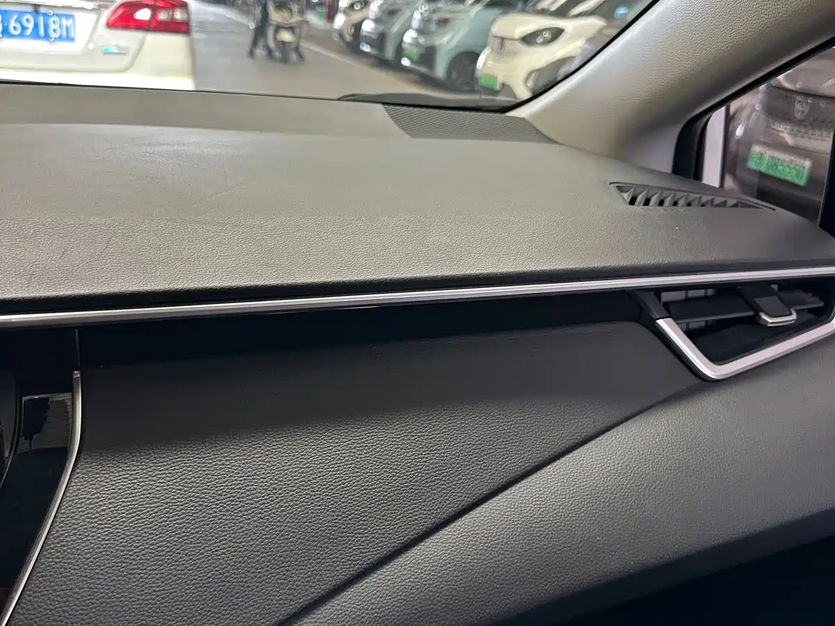 Toyota Levin 2024 Smart Hybrid 1.8L Sport Edition фото 20