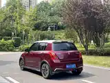 Фото 6 - Suzuki Swift