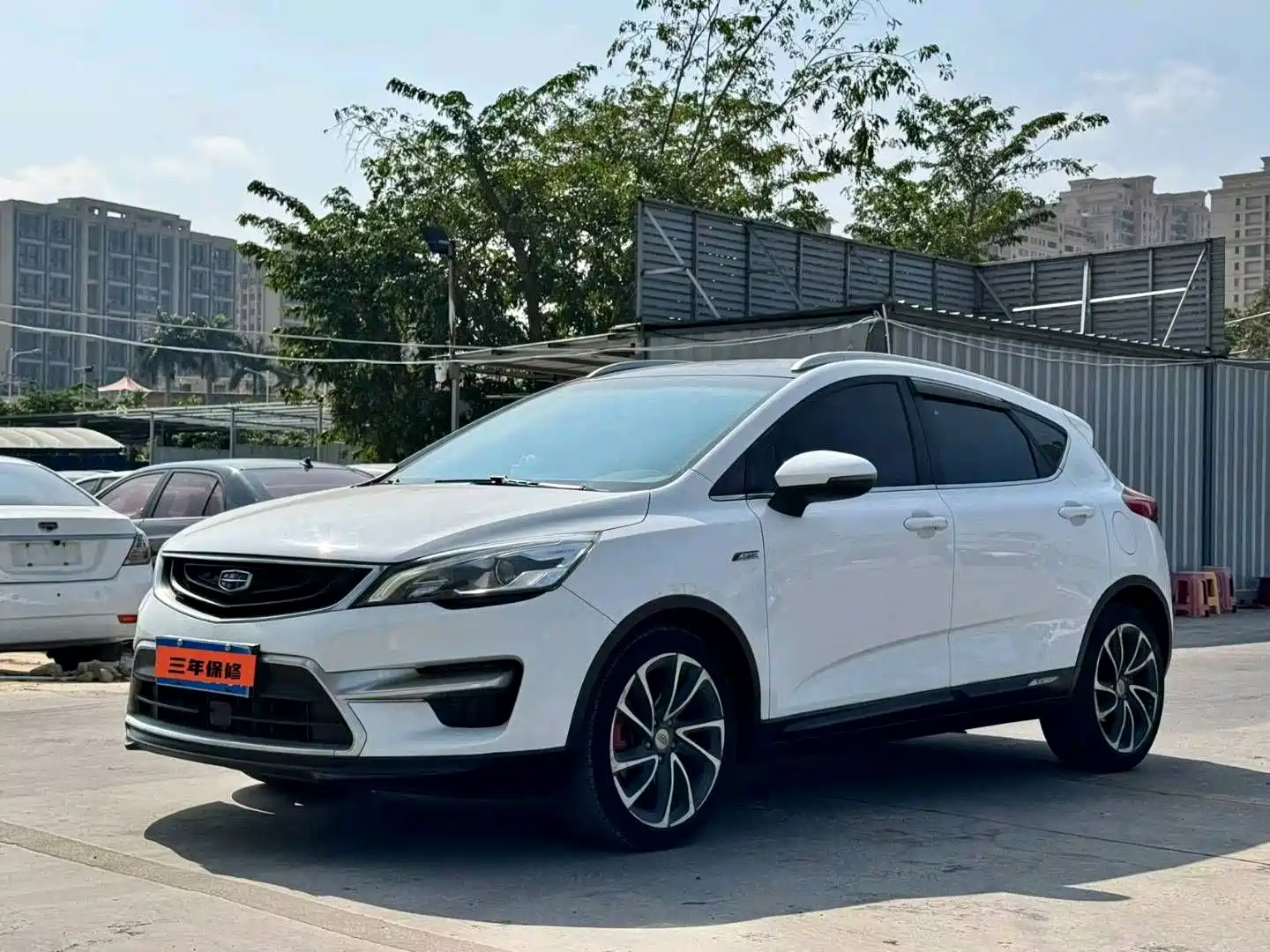 Фото 1 - Geely Emgrand GS