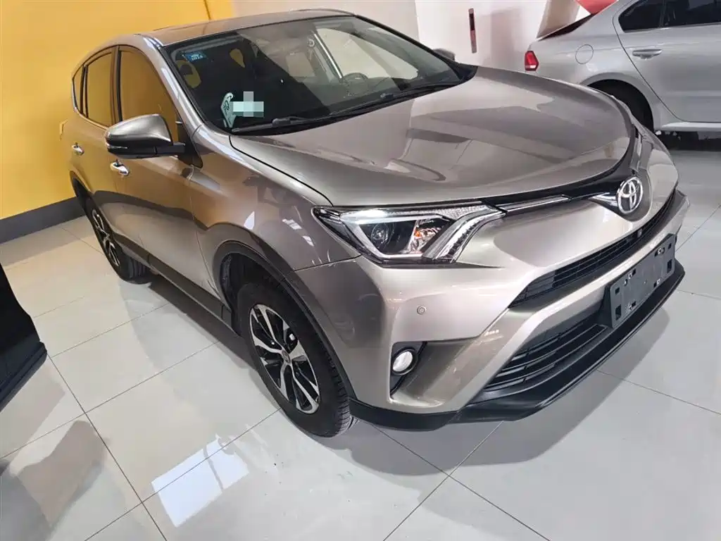 Toyota RAV4 Rongfang 2016 2.0L CVT 2WD Trend (China V) фото 22