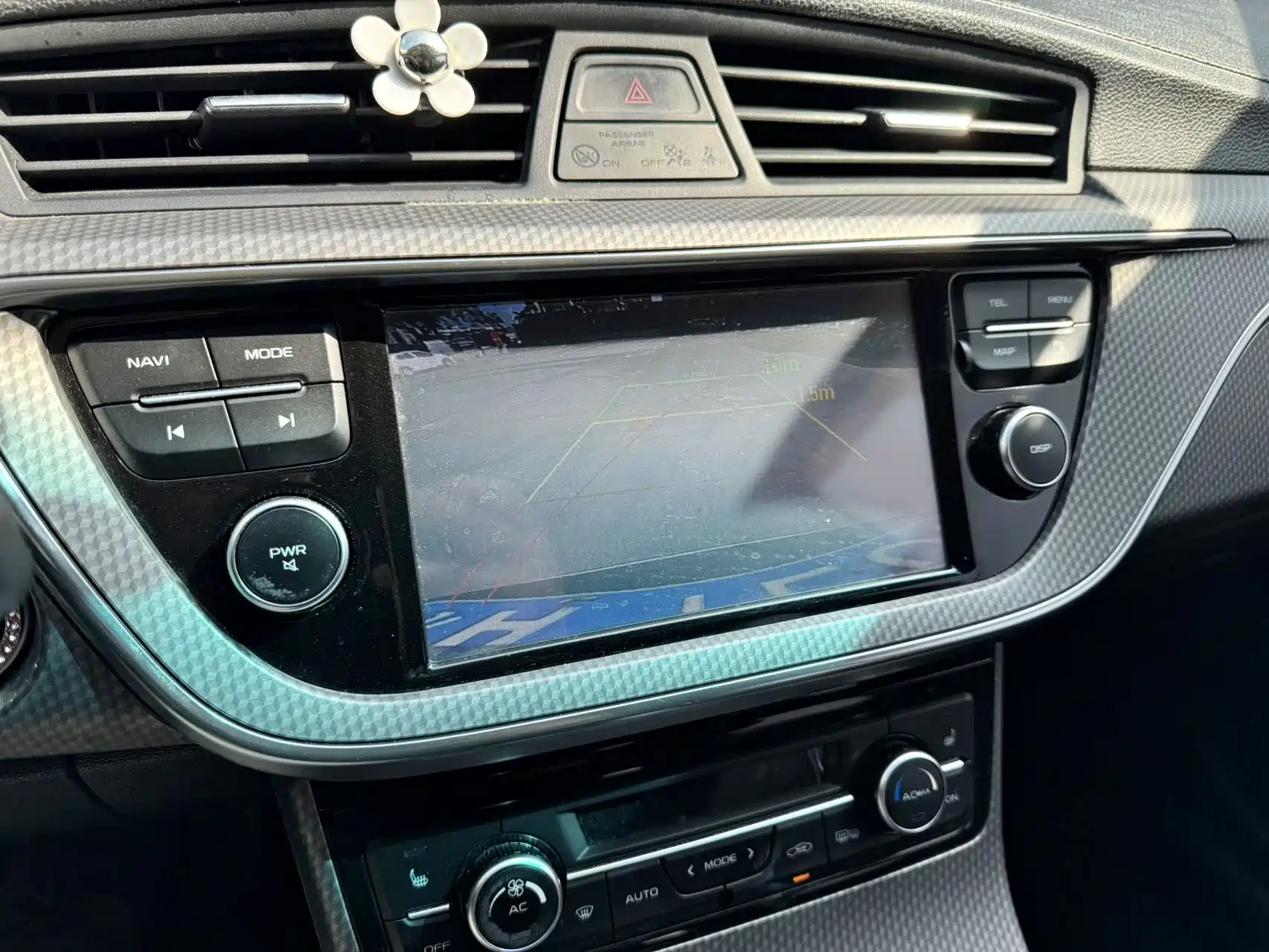Фото 15 - Geely Emgrand GS