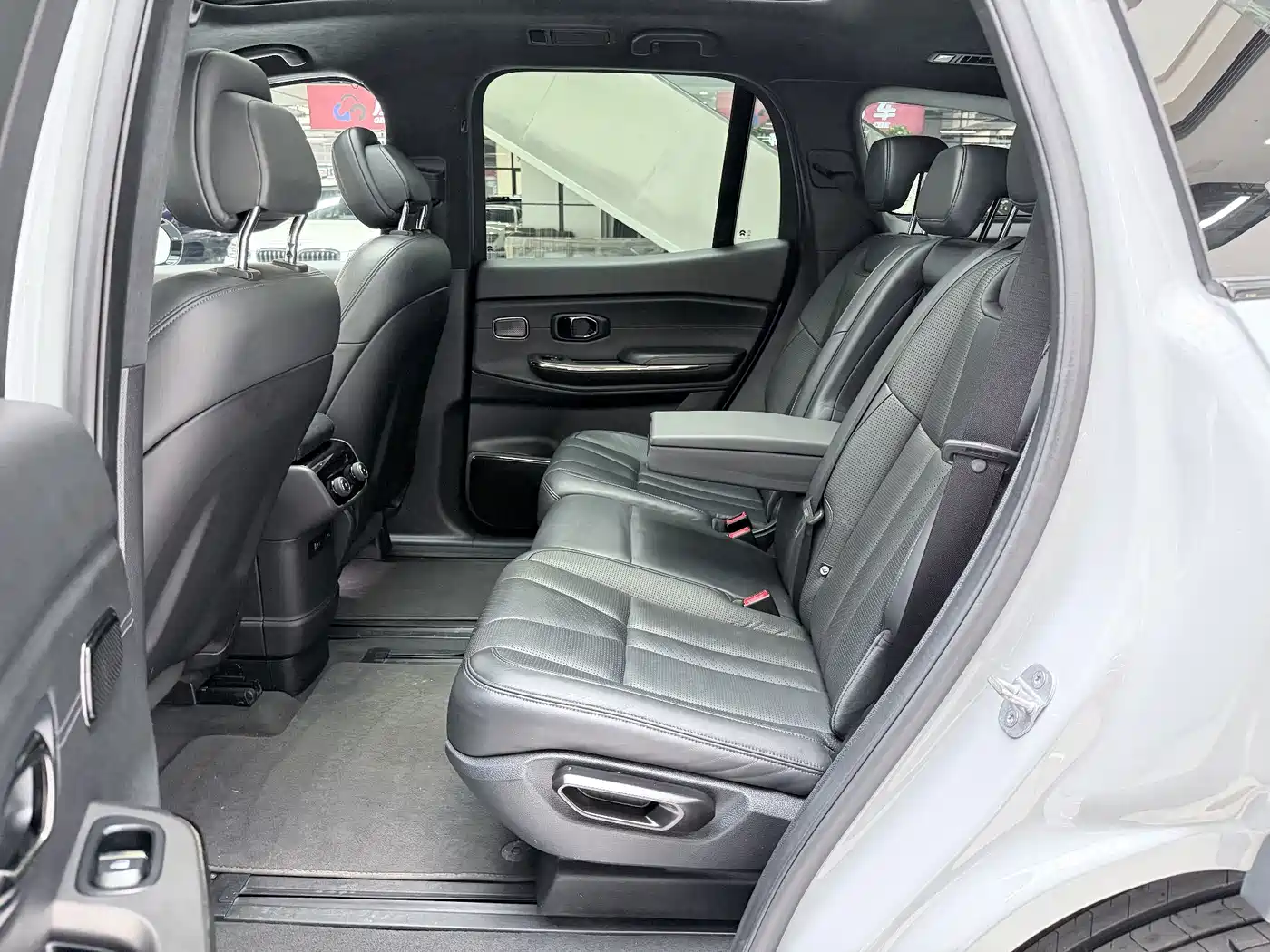 NIO ES8 2021 2020 415KM Signature Edition 7-Seater
