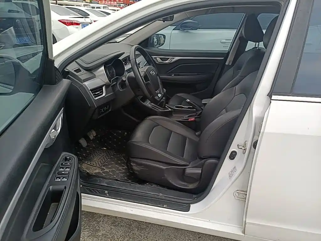 Geely Vision 2020 2020 Facelift 1.5L Manual Asian Games Edition