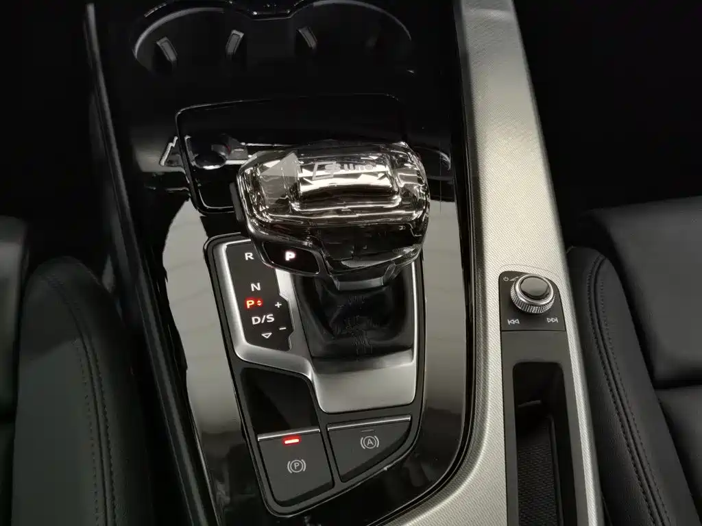 Фото 13 - Audi A5 (Import)
