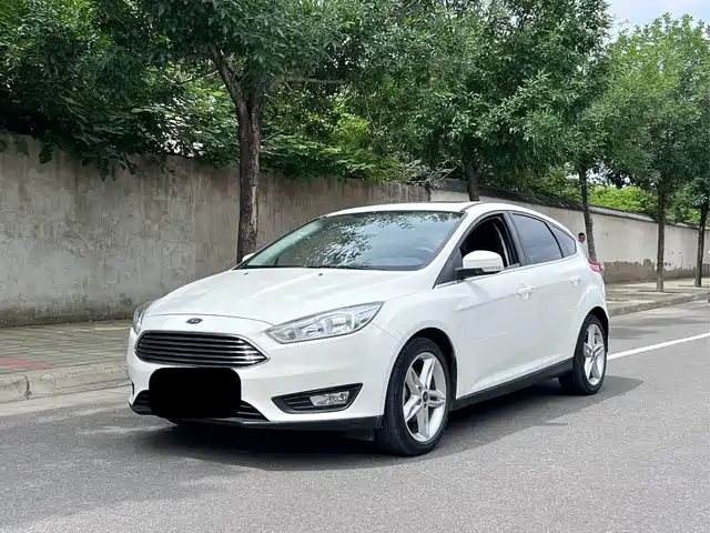 Ford Focus 2020 Hatchback Classic 1.5L Auto Trend