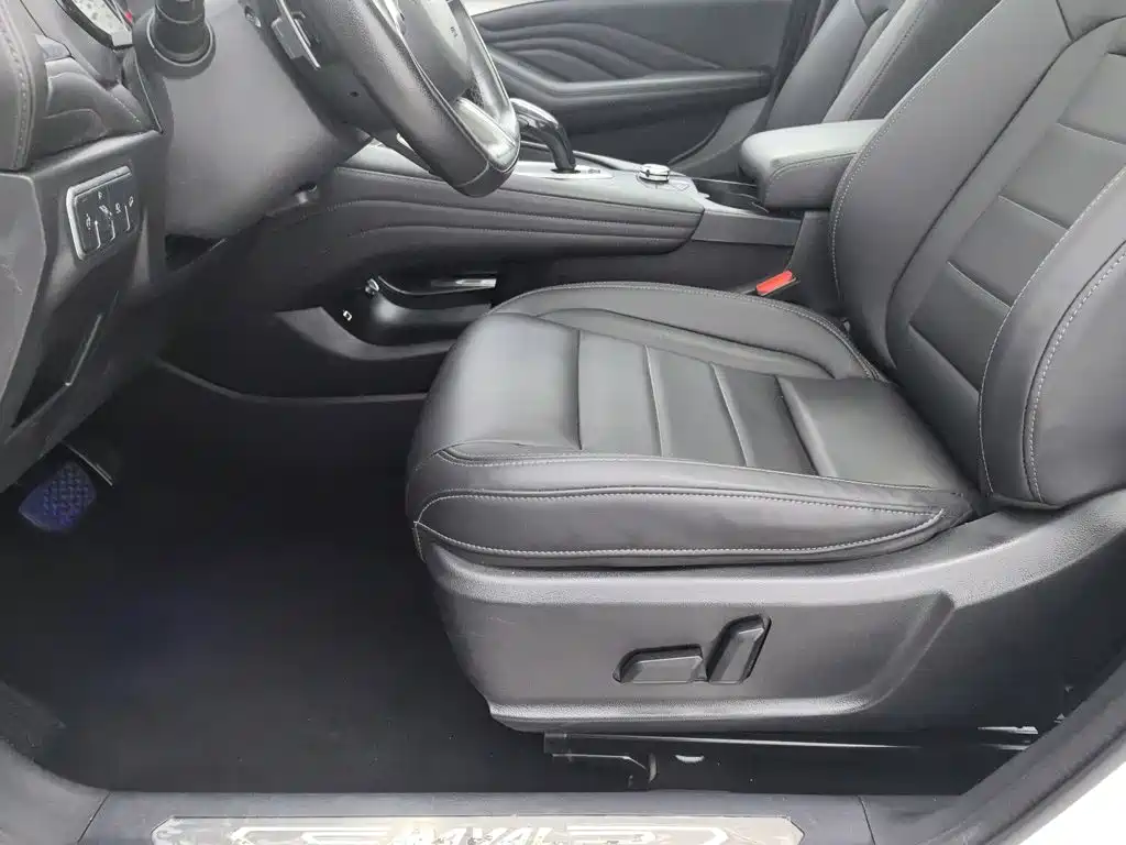 Фото 20 - Haval F7