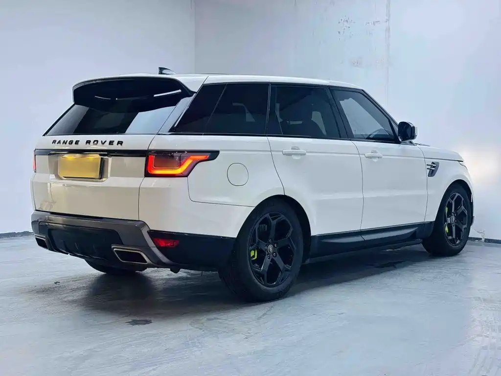 Land Rover Range Rover Sport PHEV 2019 2018 Model P400e