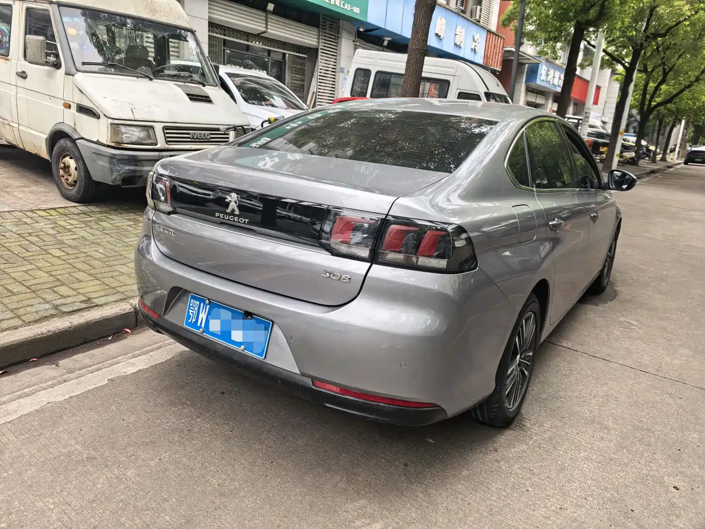 Peugeot 308 2016 1.6L Automatic Fashion фото 12