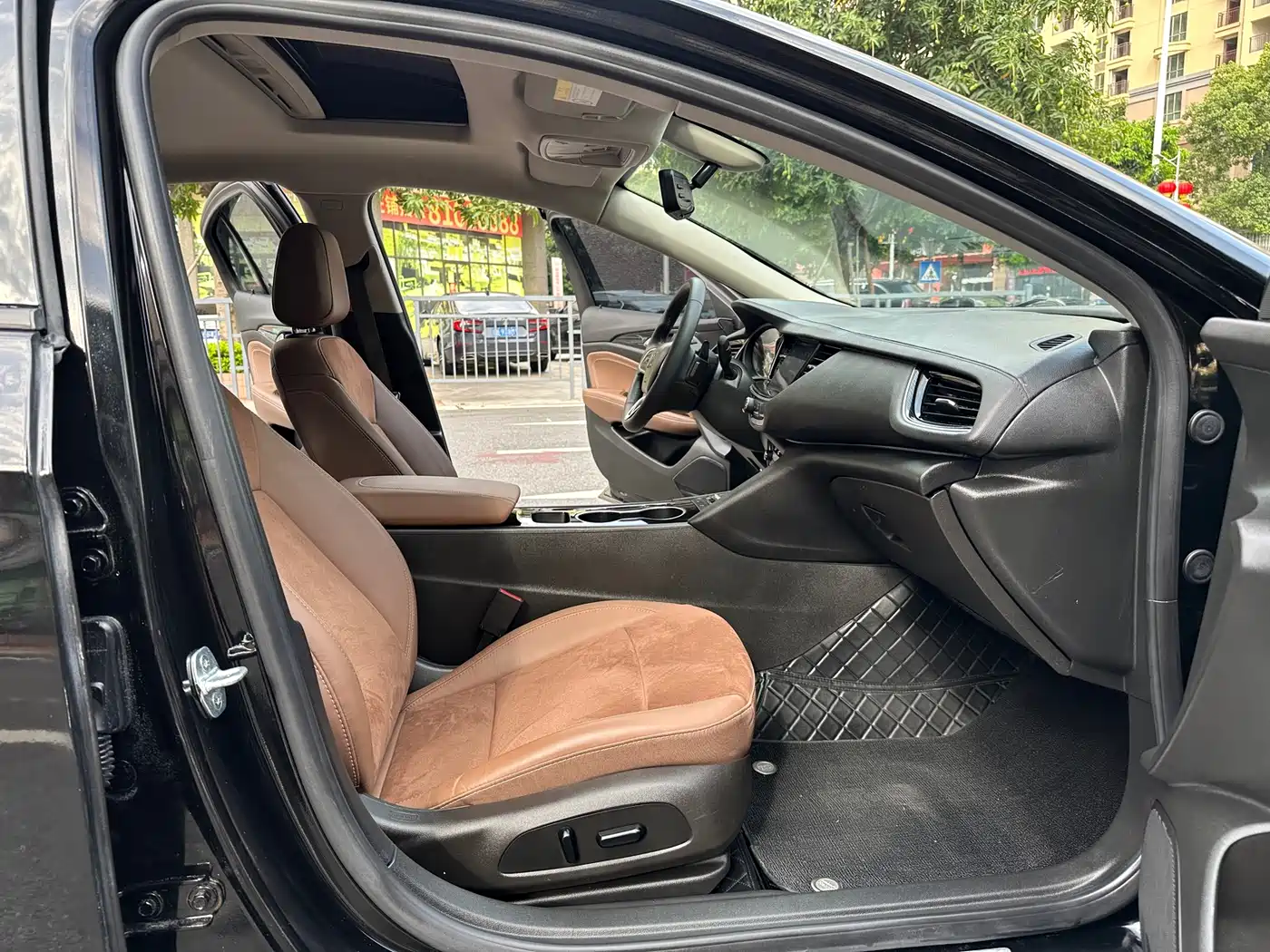 BUICK REGAL