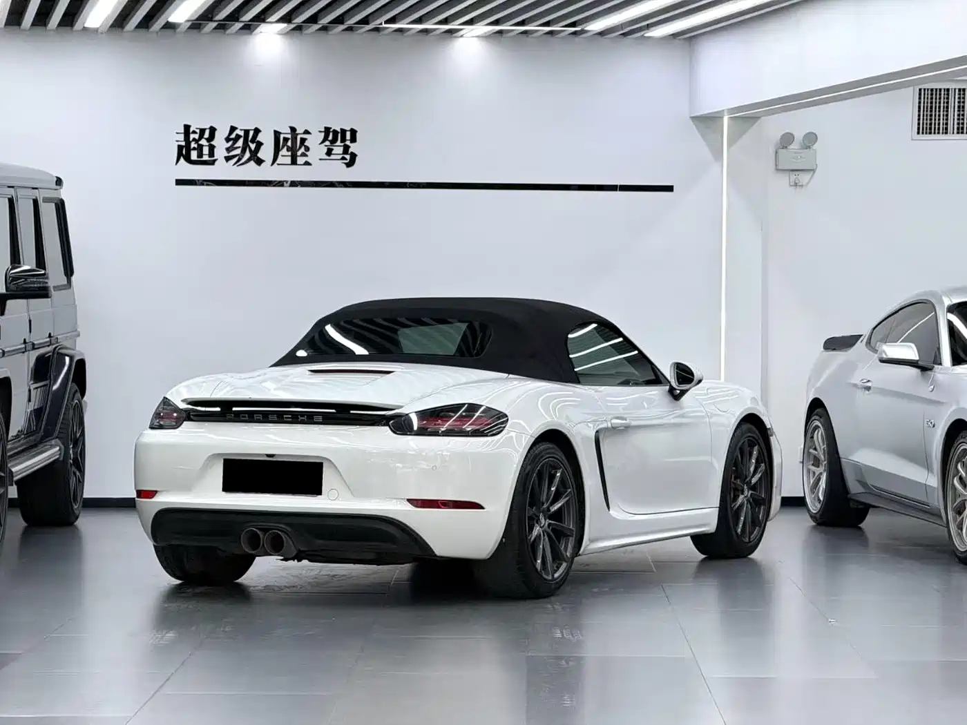 Porsche 718 2022 Boxster 2.0T фото 3