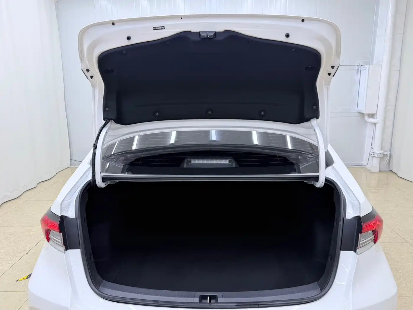 Toyota Corolla 2021 1.2T S-CVT Elite PLUS Edition фото 20