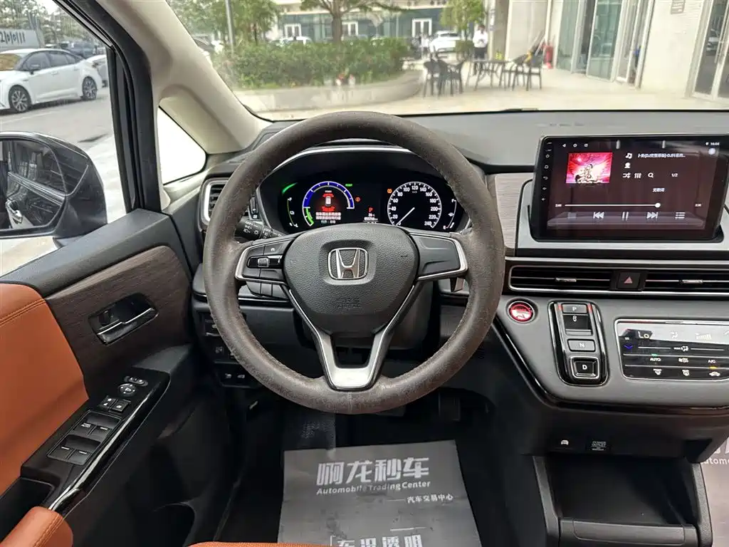 Honda Odyssey 2022 2.0L e:HEV Sharp·Enjoyment Edition фото 5