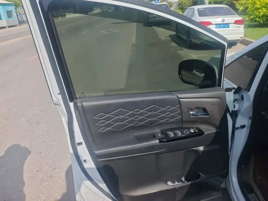Honda Elysion 2024 2024 2.0L e:HEV Luxury Edition