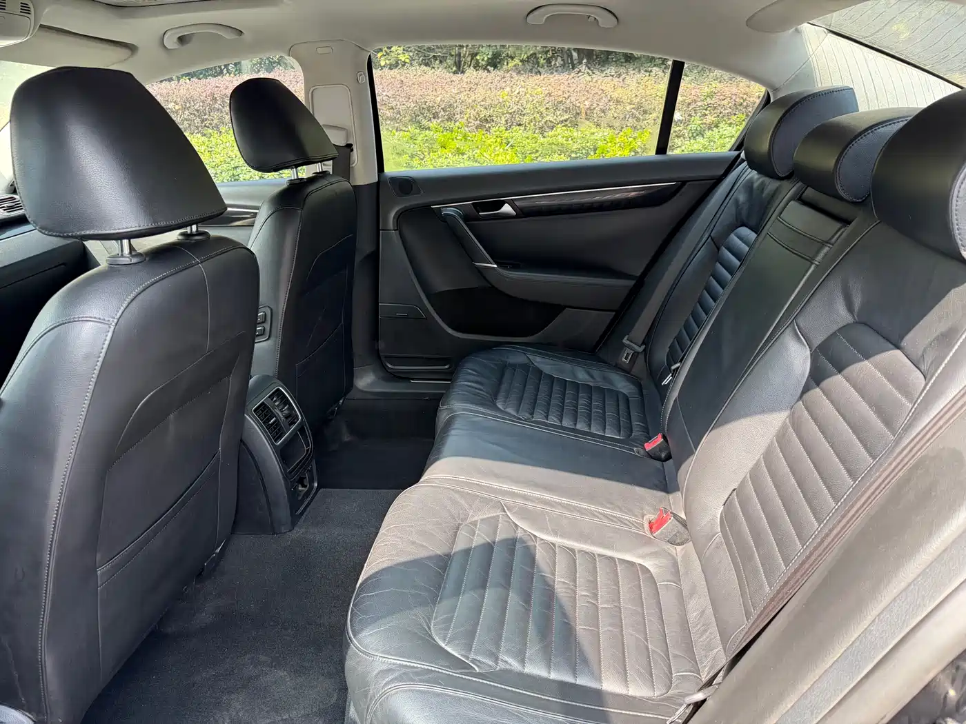 Volkswagen Magotan 2013 1.8TSI Luxury фото 11