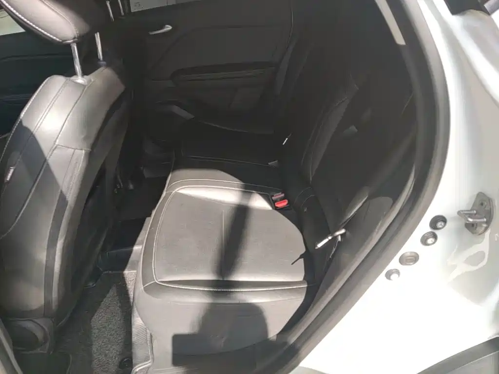 Renault Captur 2020 2019 Model TCe270 Auto Power Style