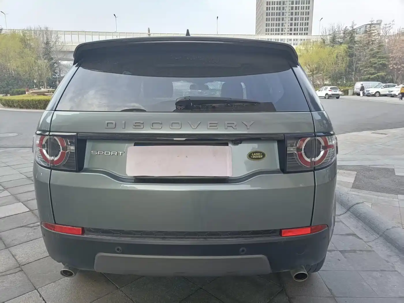 Land Rover Discovery Sport 2019 240PS SE Edition China V фото 12