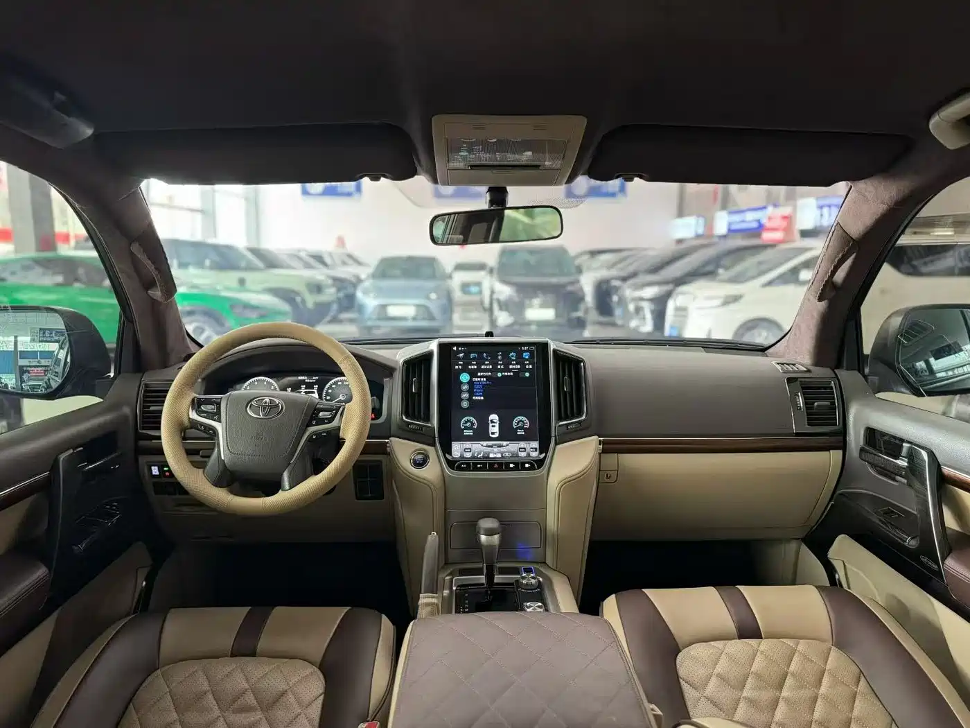 2018 Toyota Land Cruiser (Import)