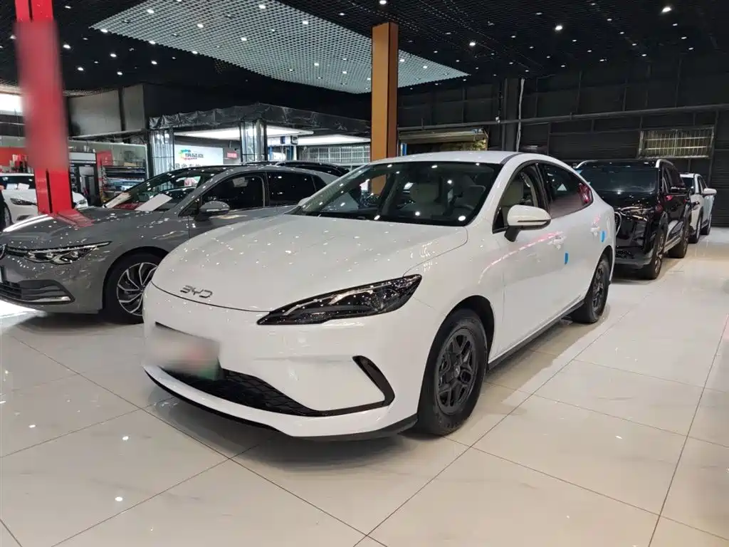 BYD Hai Bao 05 DM-i 2025 DM-i Smart Drive Edition 55KM Luxury