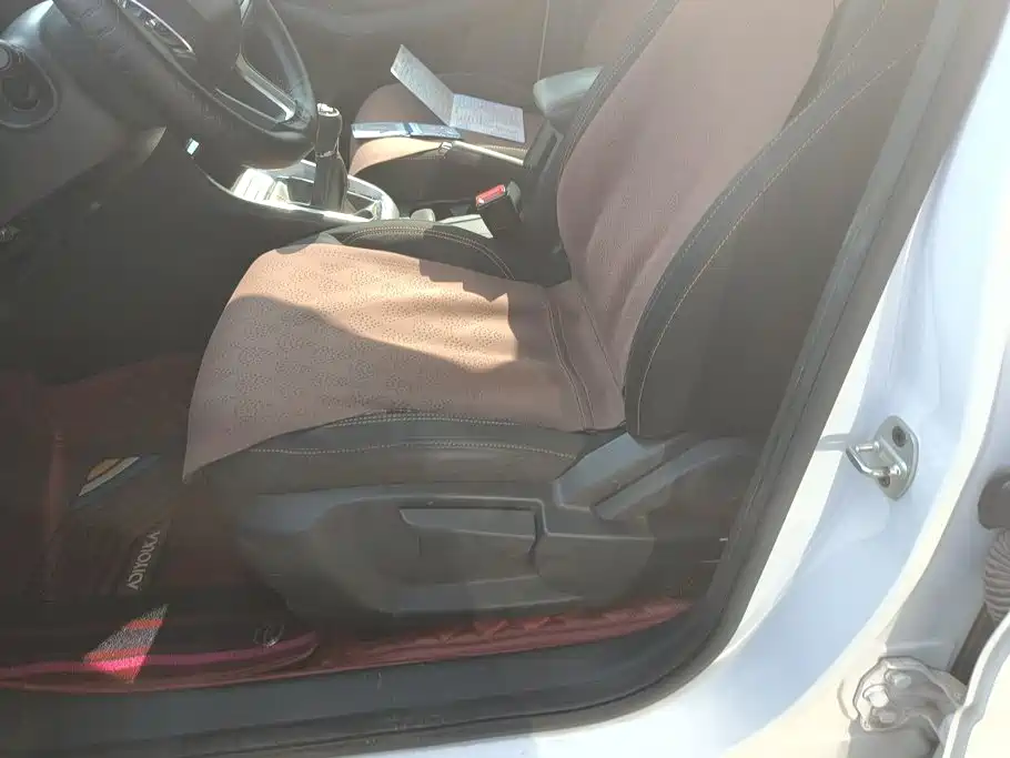 Roewe RX3 2022 2021 PRO 1.6L Manual Flagship