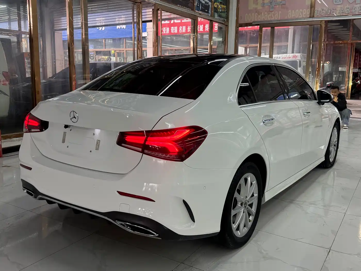 Mercedes-Benz A-Class 2021 A 200 L Sport Sedan Fashion Edition фото 9