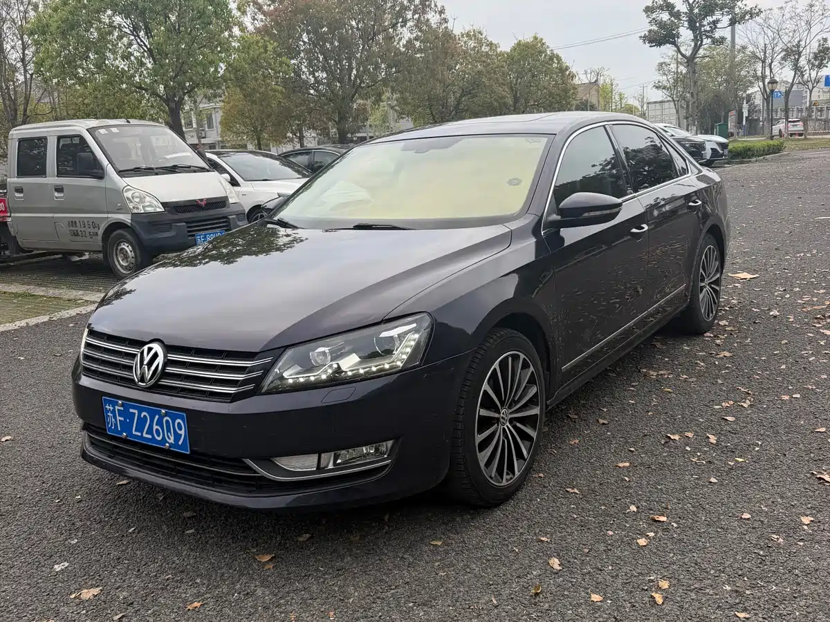 Volkswagen Passat 2014 1.8TSI DSG Executive Edition