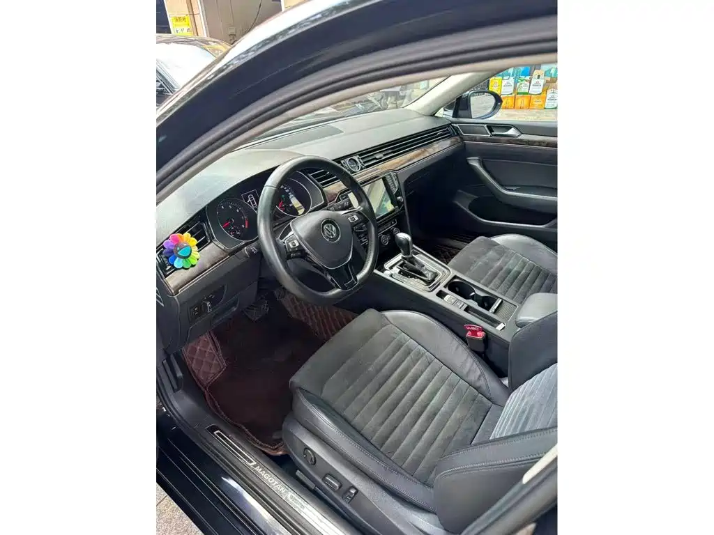 Фото 3 - Volkswagen Magotan