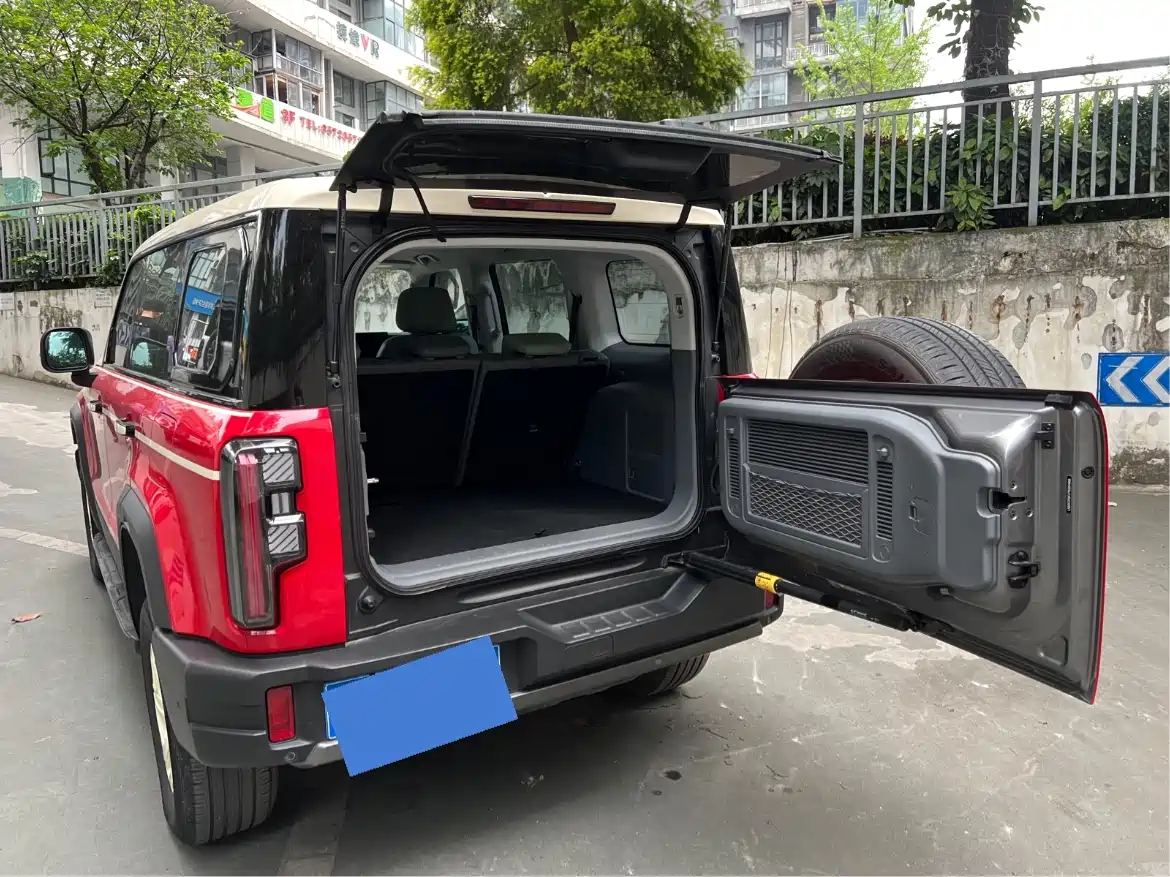 BAIC ORV Beijing Offroad BJ40 2024 2.0T New Urban Hunter Edition Knight фото 7