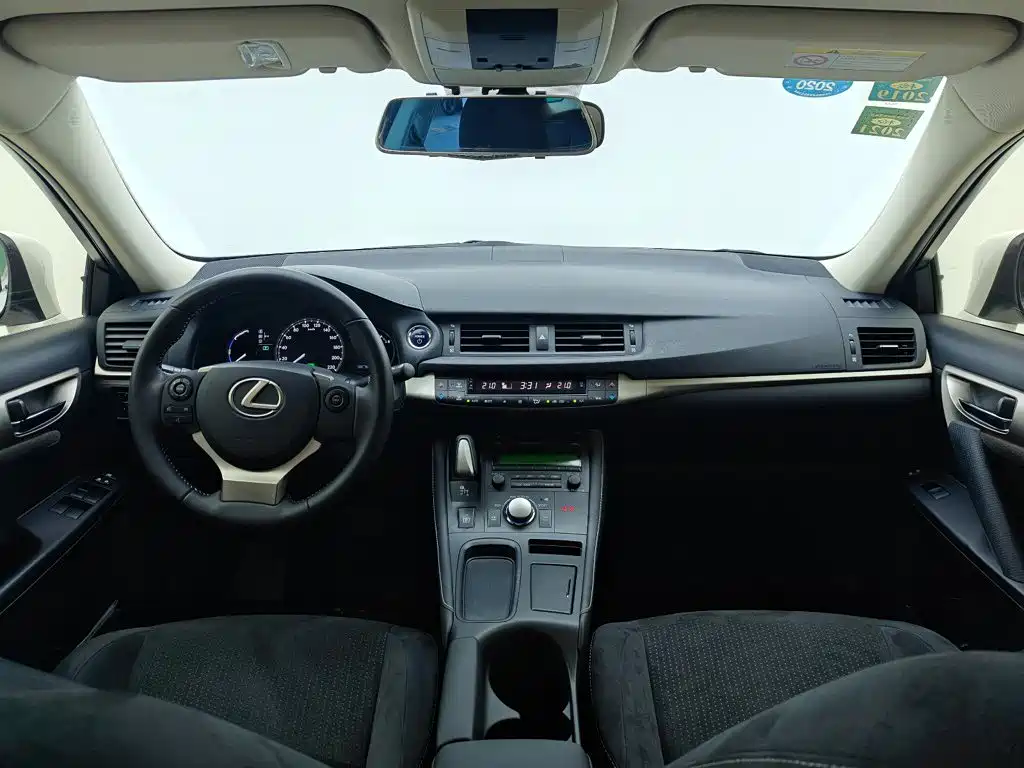 Lexus CT 2017 2014 CT200h Elite Monochrome