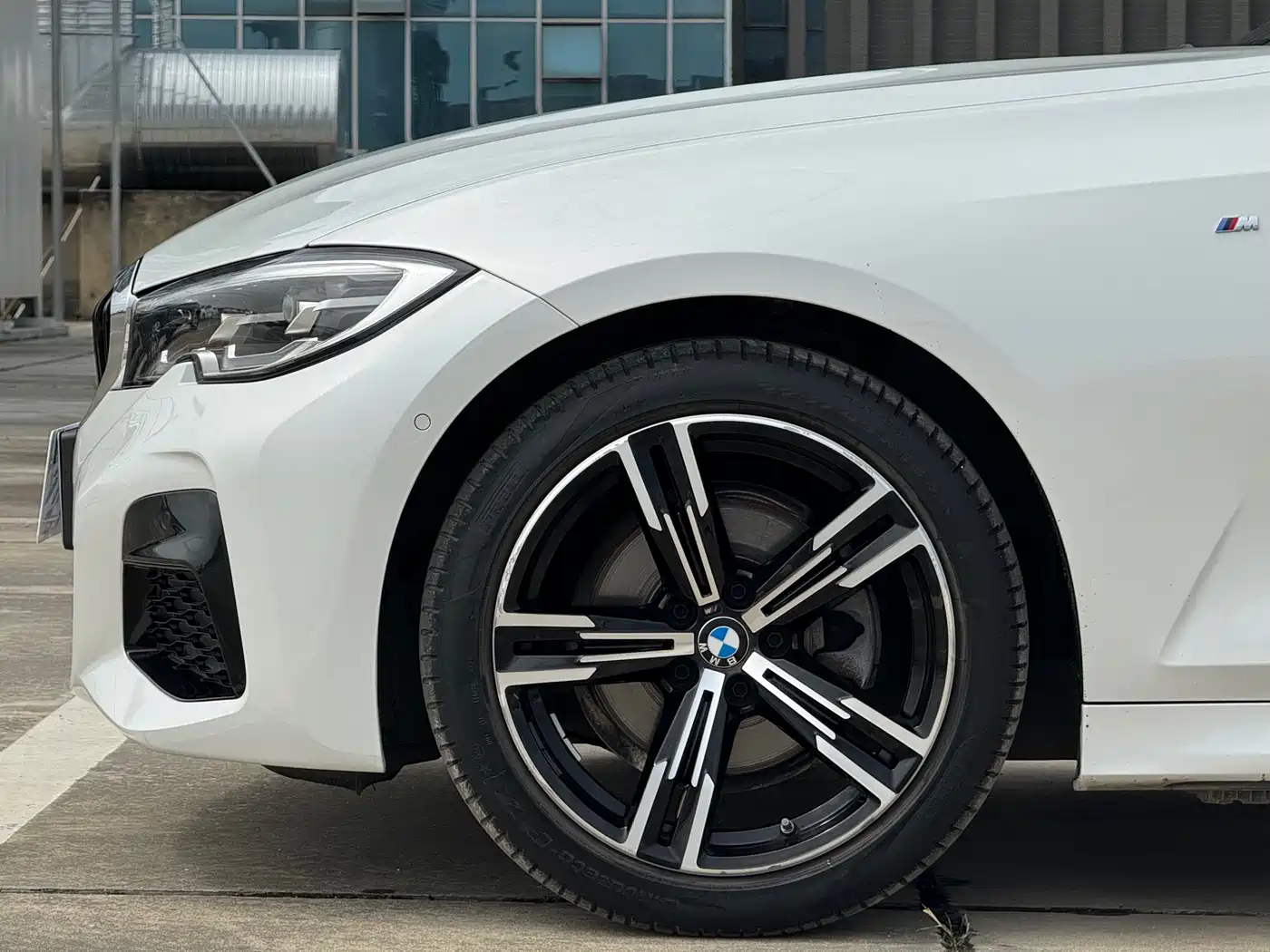 BMW 3 Series 2021 325i M Sport Package фото 3