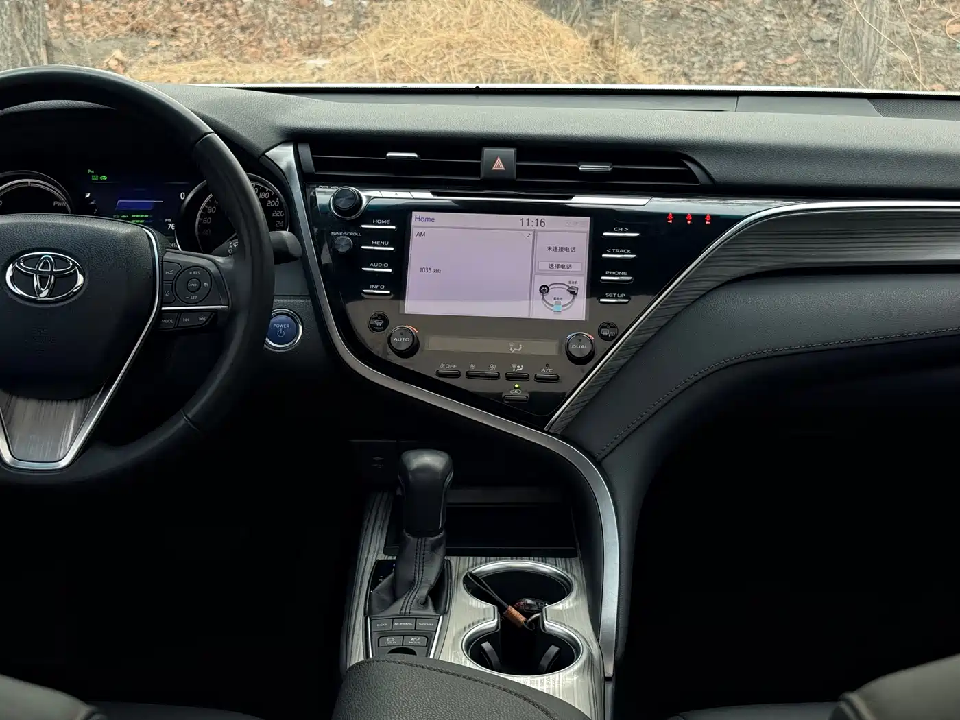 Toyota Camry 2018 Hybrid 2.5HG Luxury Edition фото 9